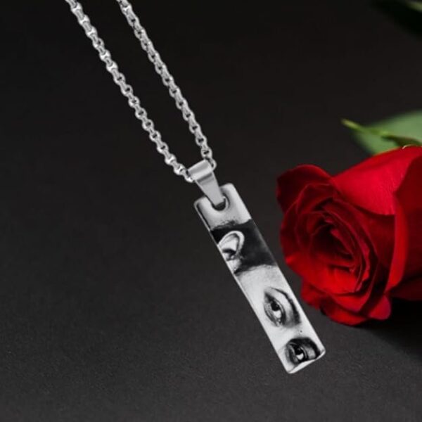 Personalized Photo Necklace – Perfect for Creating a Unique and Thoughtful Gift for Him or Her - Image 2