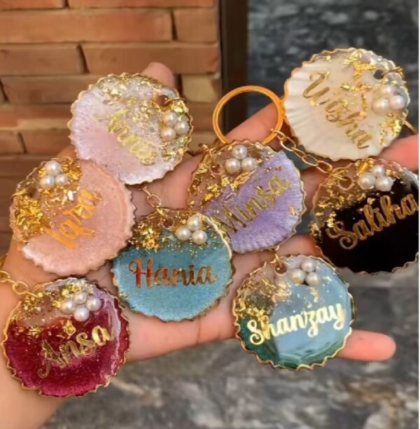 Customized resin art keychain for wedding return gift - Image 5